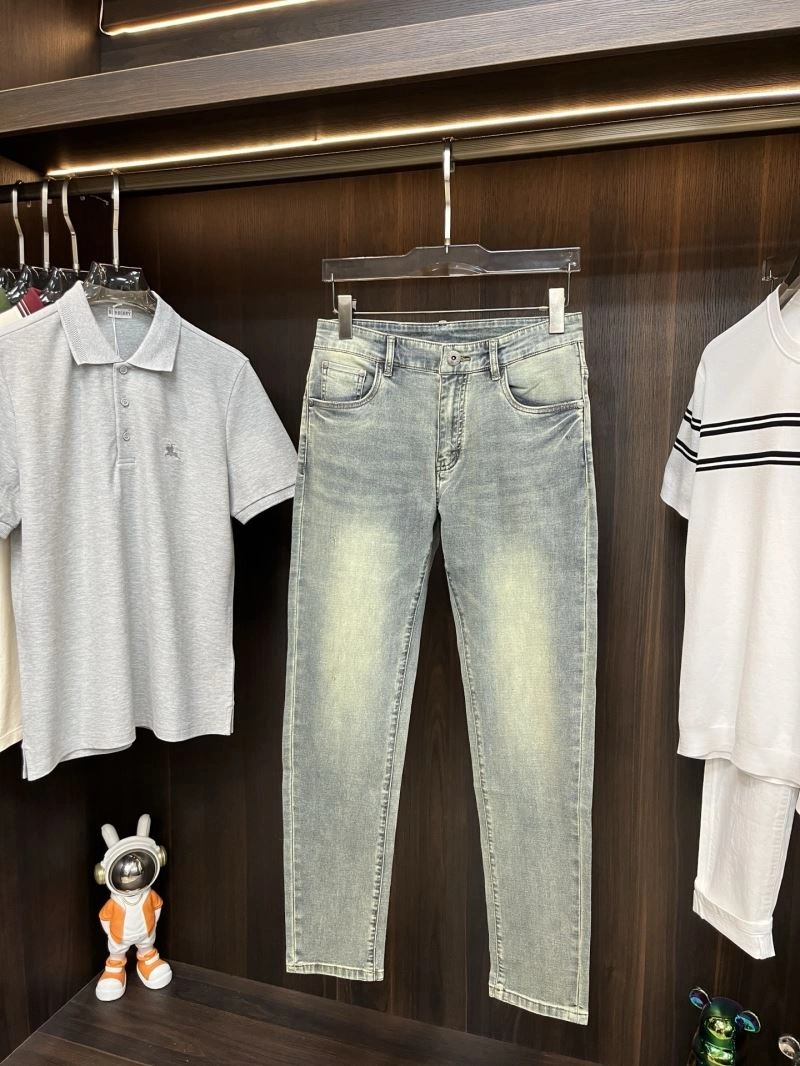 Attractive Armani Jeans 95870