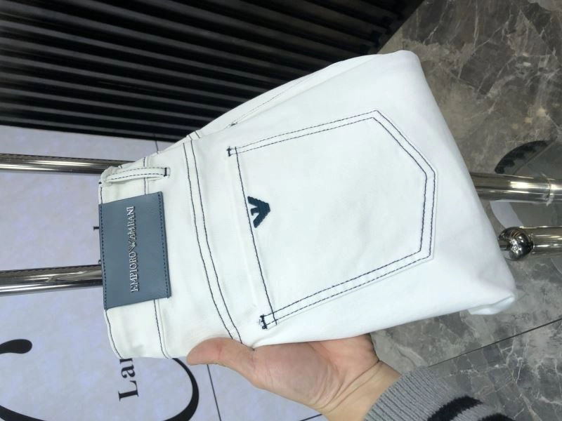 Trendsetting Armani Jeans 95863