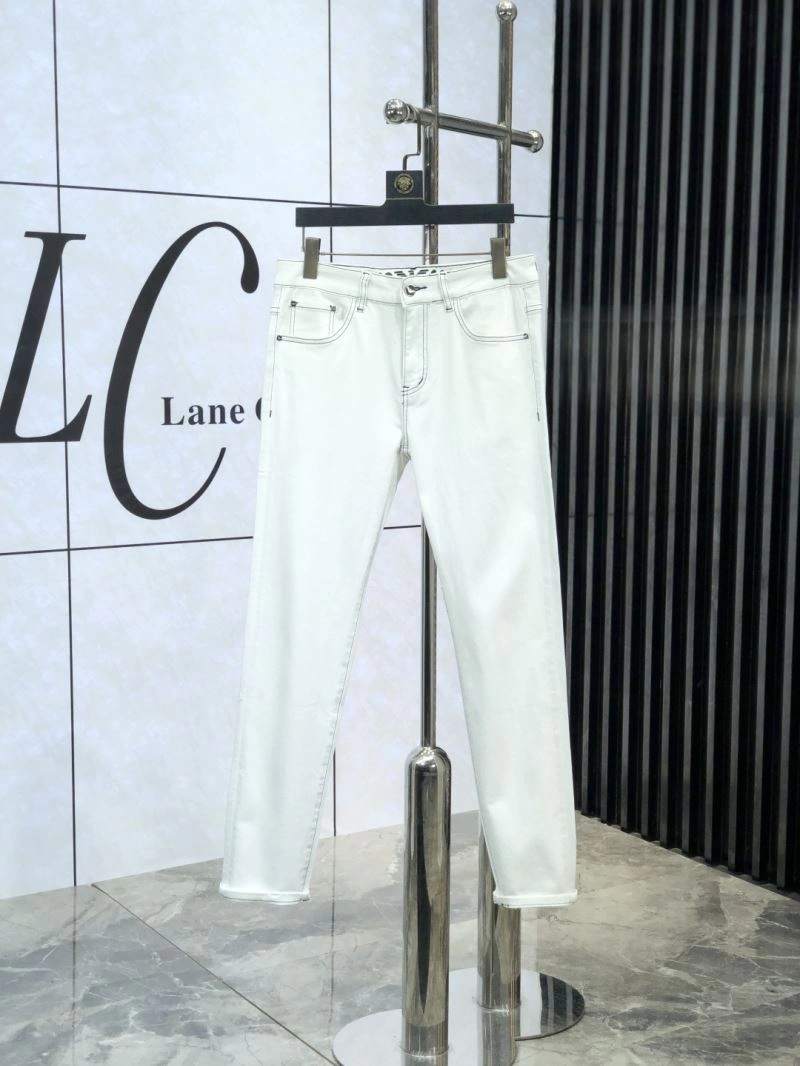 Trendsetting Armani Jeans 95863