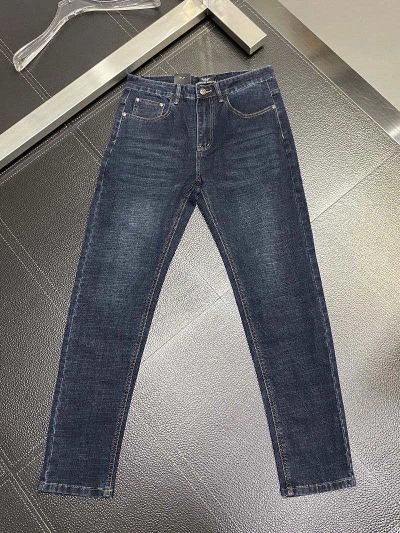 Comfortable Armani Jeans 95879