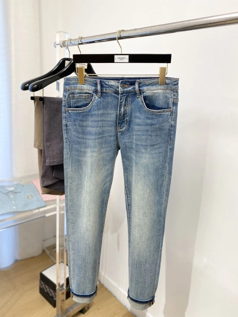 Snug Armani Jeans 95872