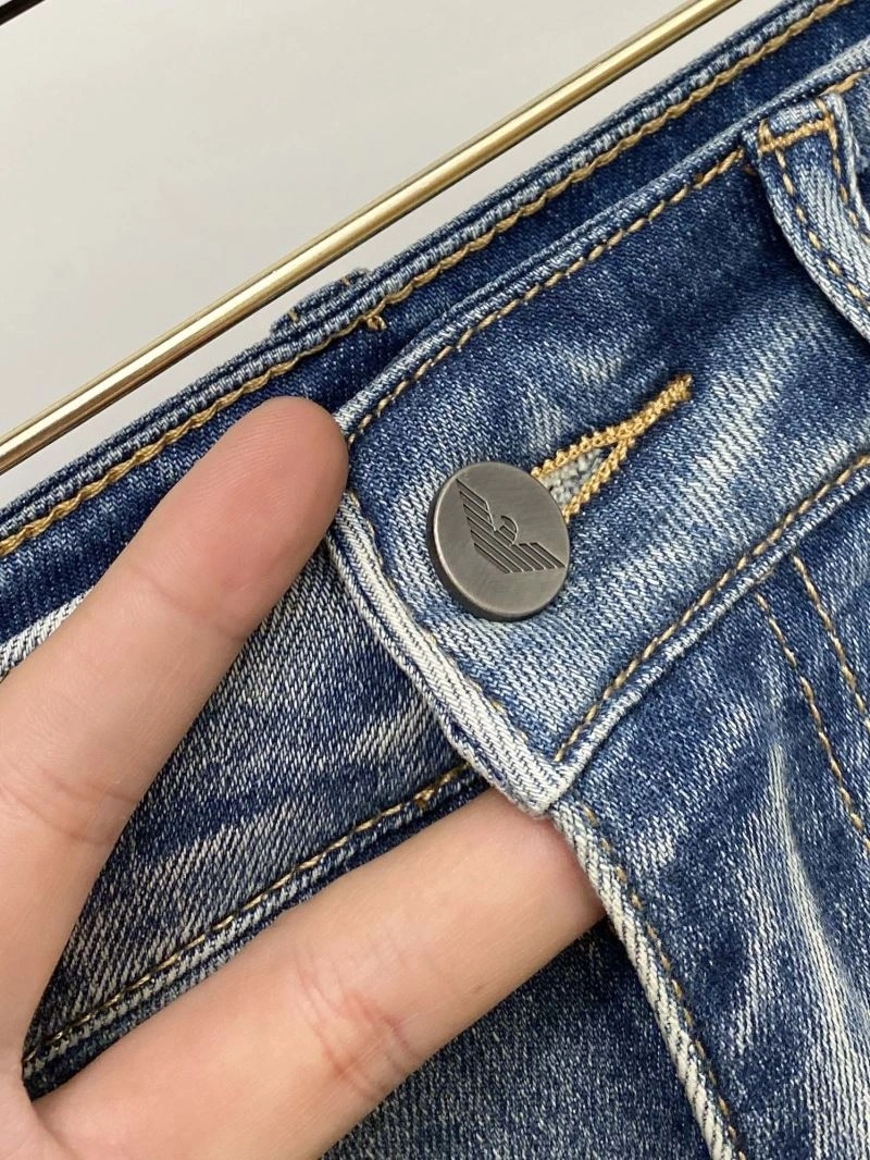 Snug Armani Jeans 95872