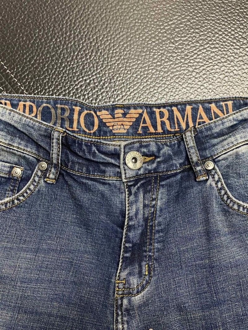 Snug Armani Jeans 95861