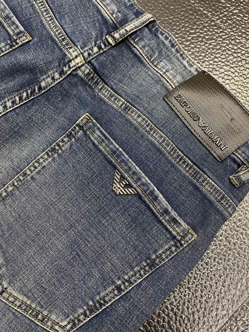 Snug Armani Jeans 95861