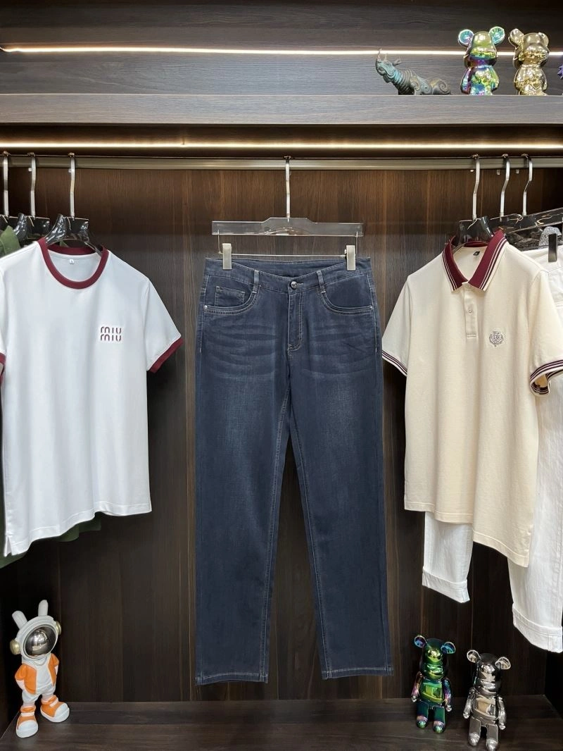 Seasonal Armani Jeans 95814