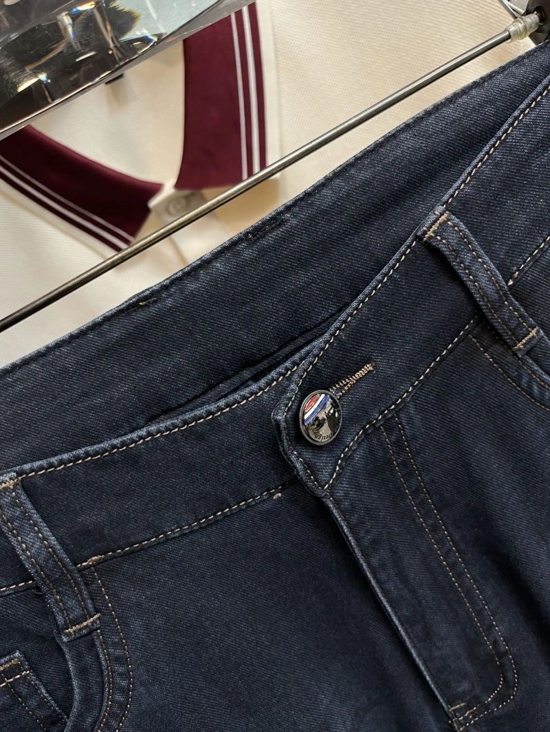 Seasonal Armani Jeans 95814