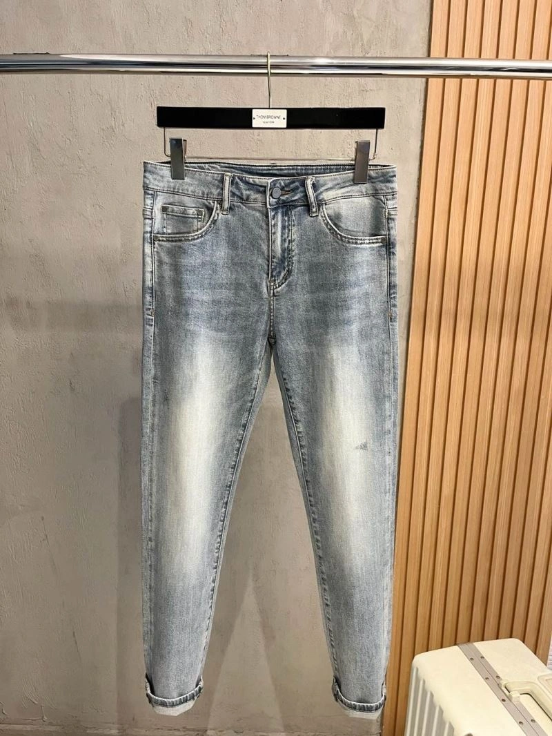 ModernLook Armani Jeans 95776