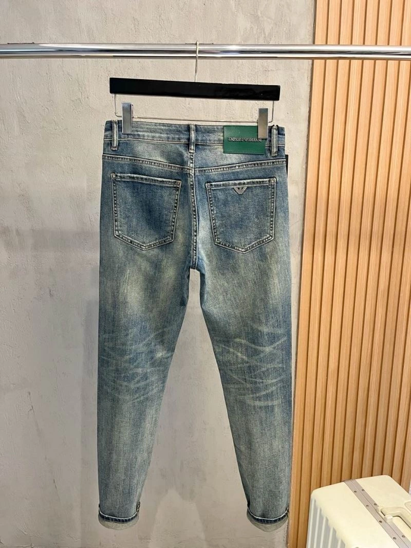 Armani Jeans WellDesigned 95777
