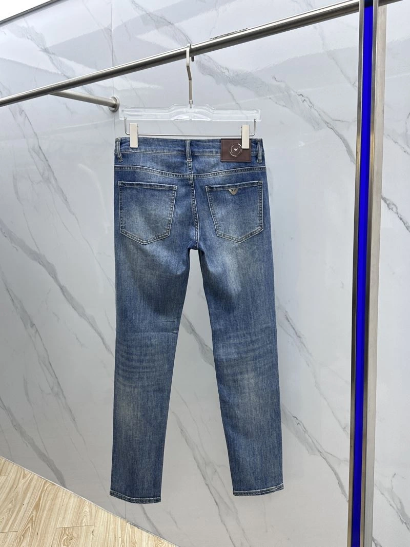 Vibrant Armani Jeans 95771