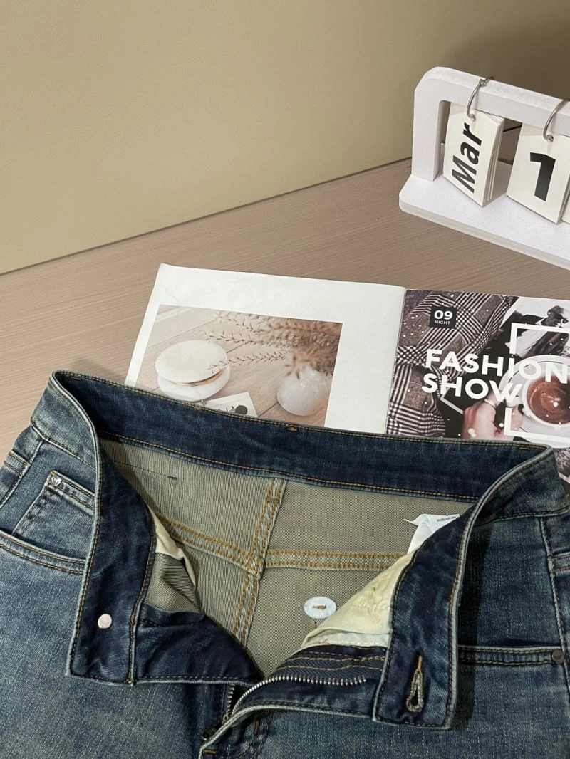 Practical Armani Jeans 95744