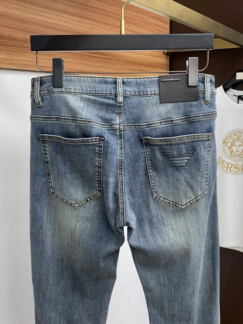 Cozy Armani Jeans 95742