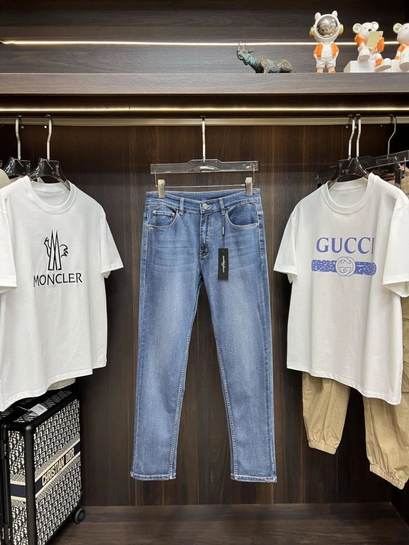 Armani Jeans Reliable 95727