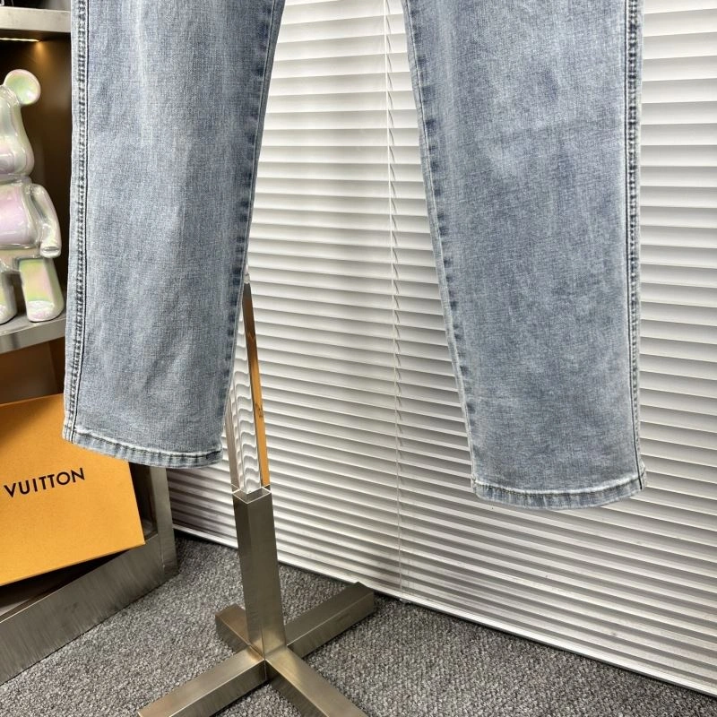Snug Armani Jeans 95734