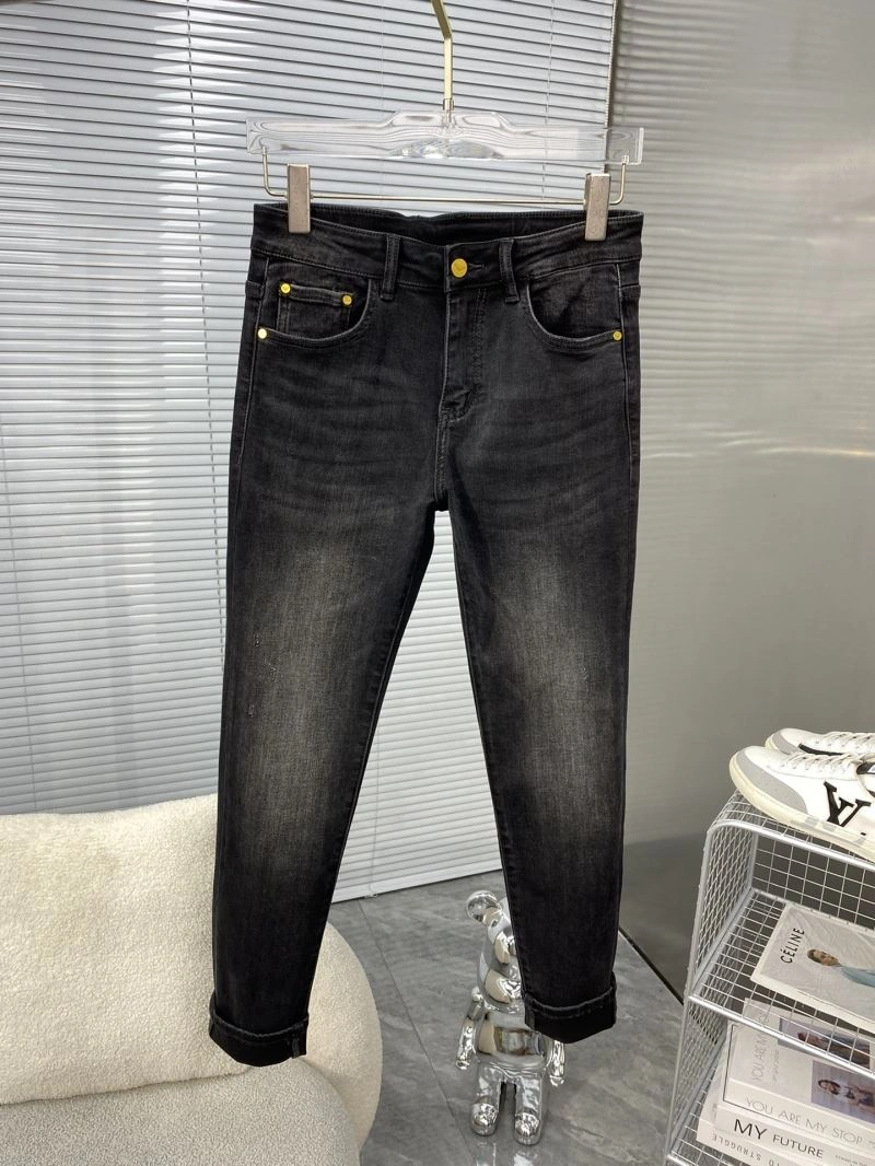 Seasonal Armani Jeans 95726