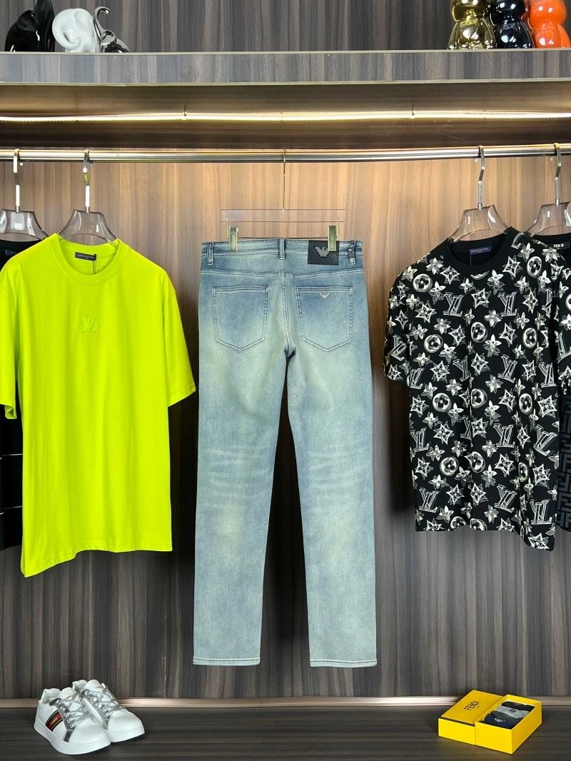 Youthful Armani Jeans 95666