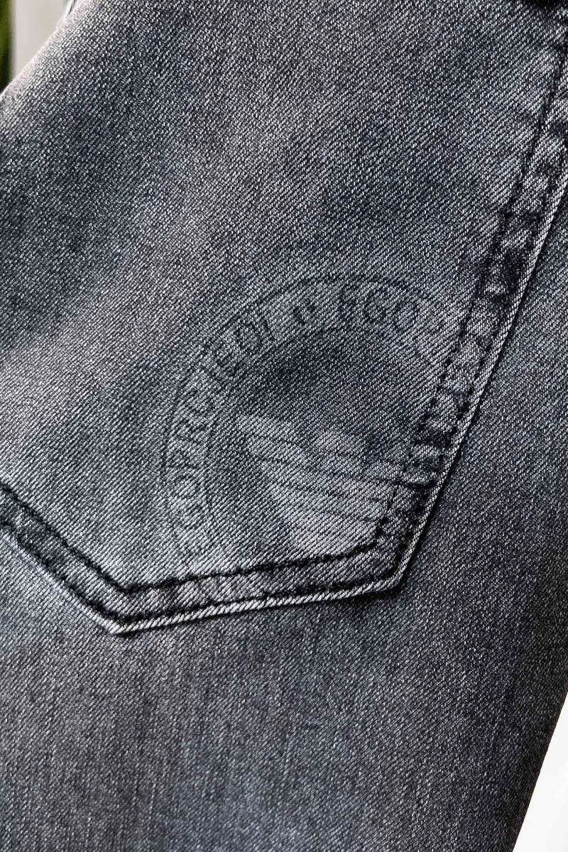 Timeless Armani Jeans 95665