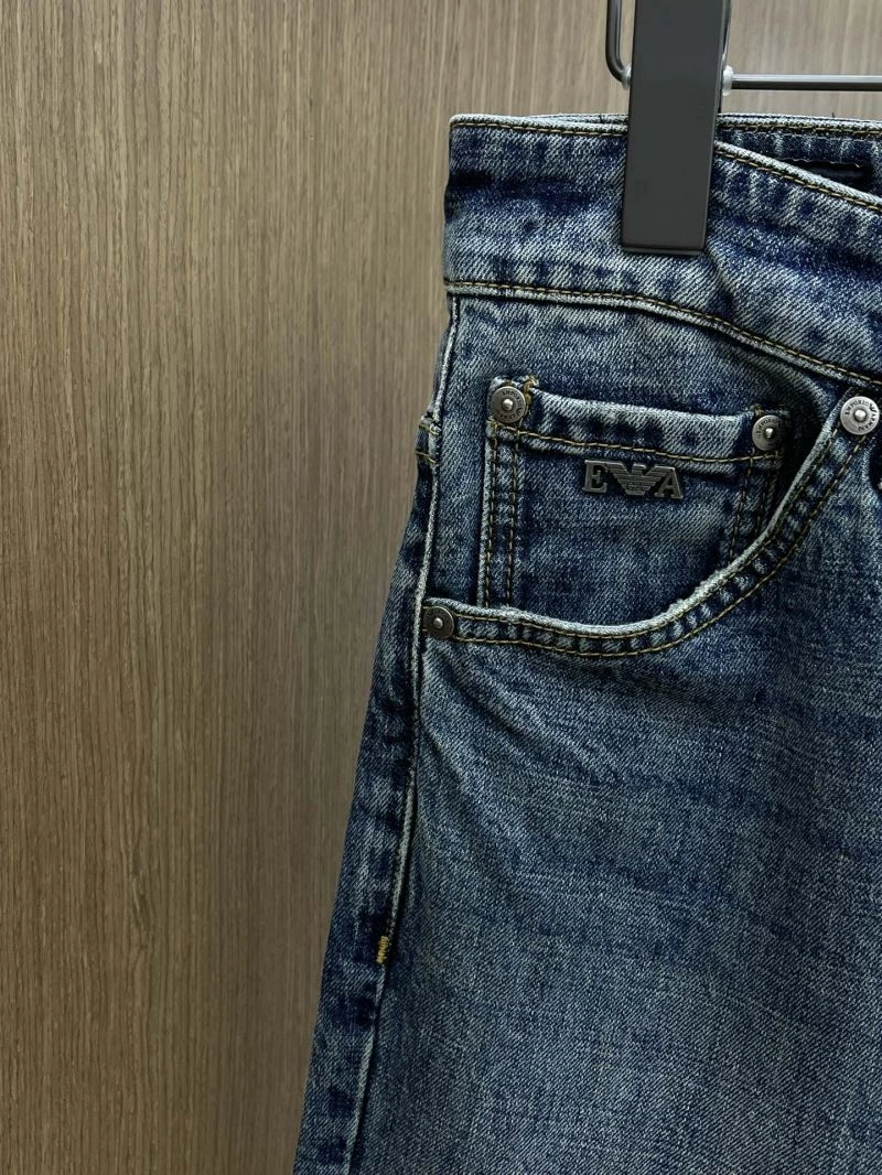 Resilient Armani Jeans 95667