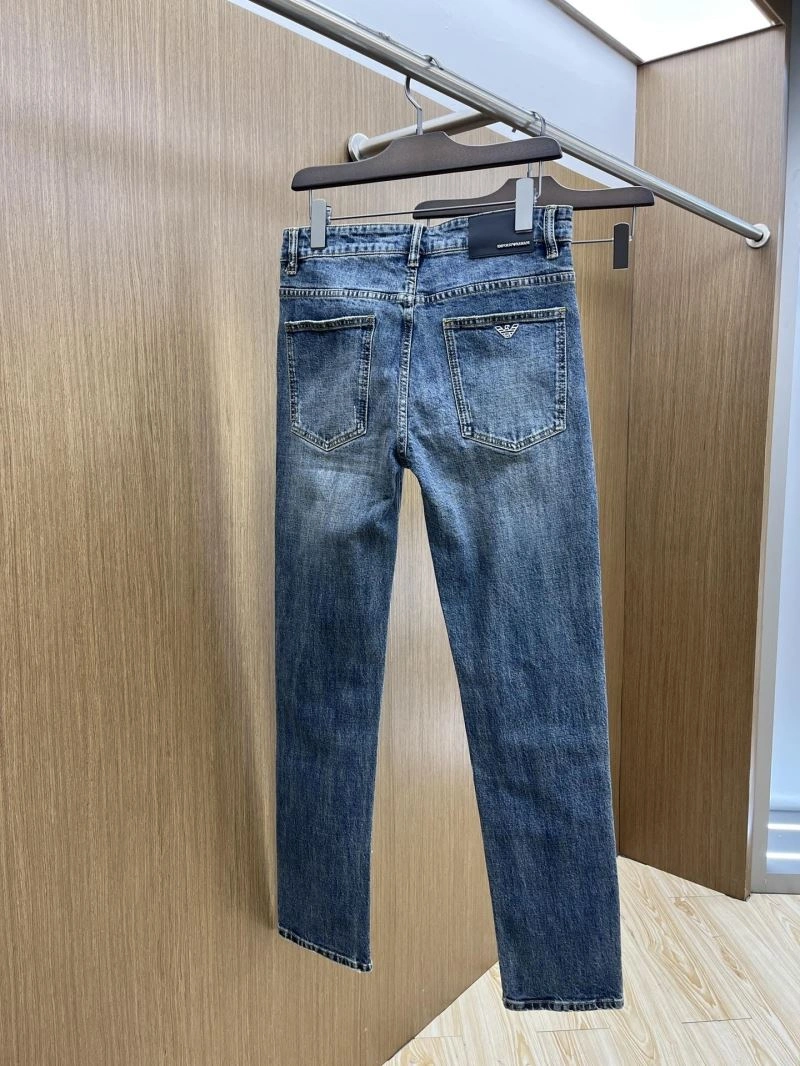 Resilient Armani Jeans 95667