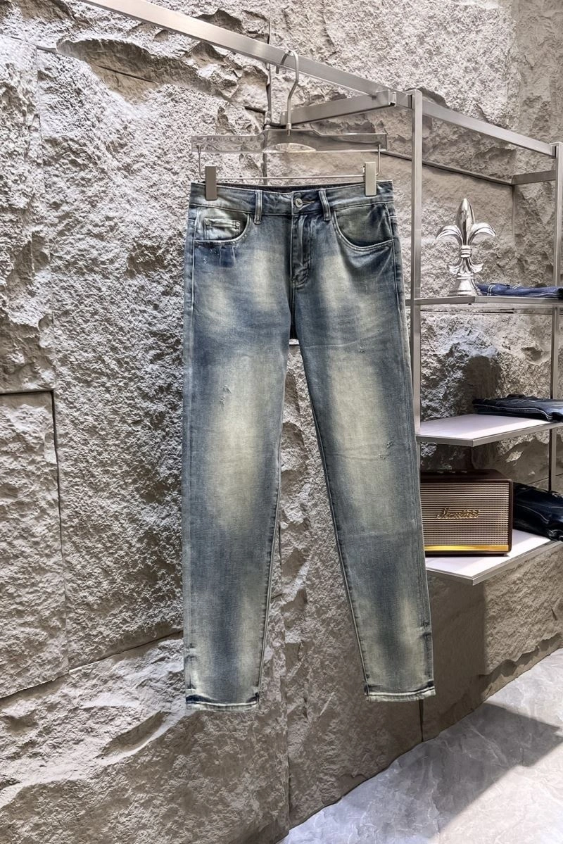 ModernLook Armani Jeans 95556