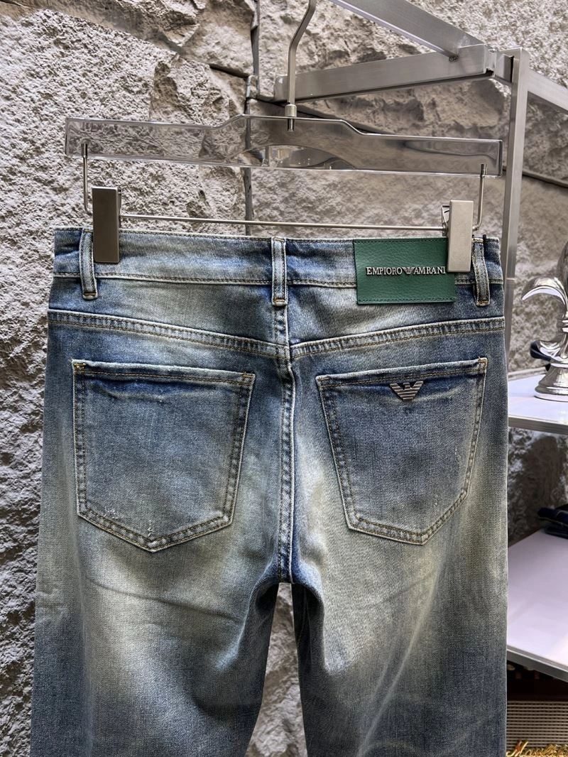 ModernLook Armani Jeans 95556
