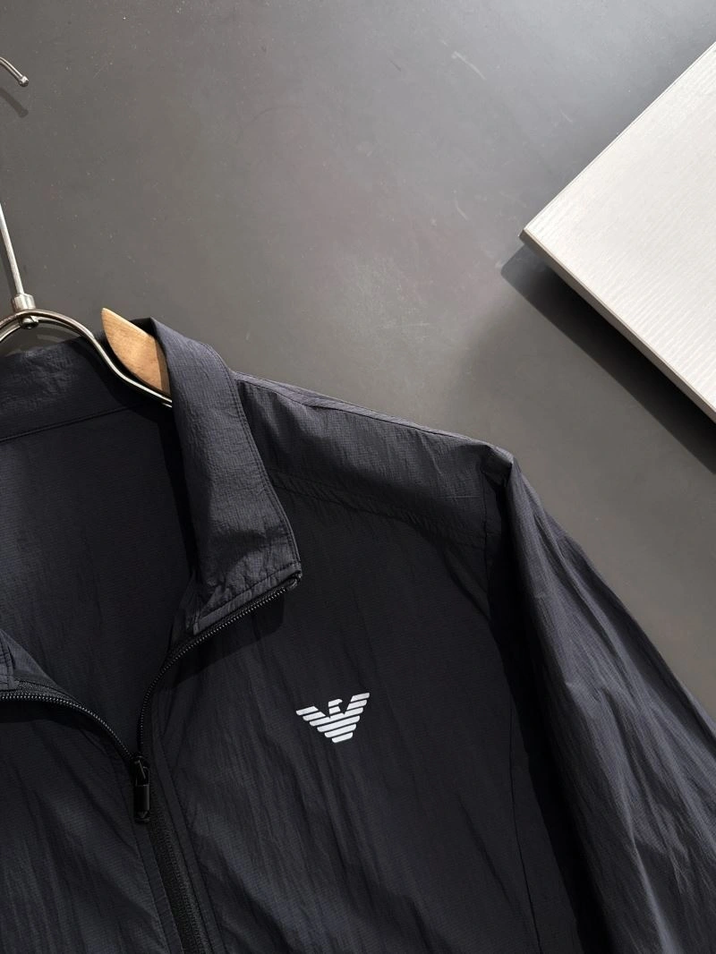 Sleek Armani Outwear 96145