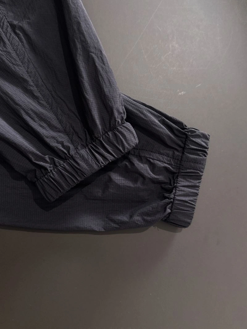 Sleek Armani Outwear 96145