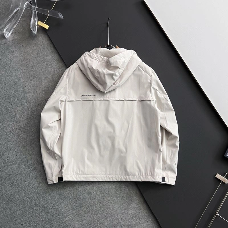 Armani Outwear Effortless 96150
