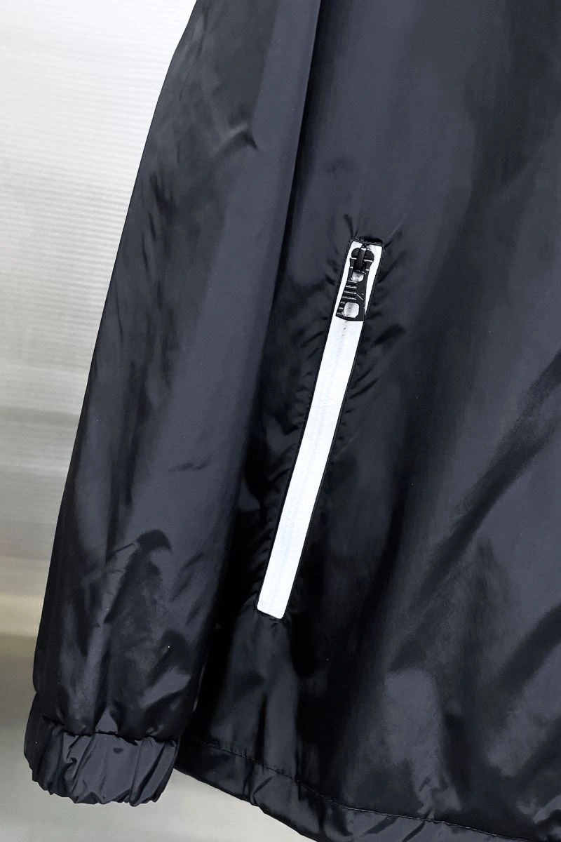 Modern Armani Outwear 96151
