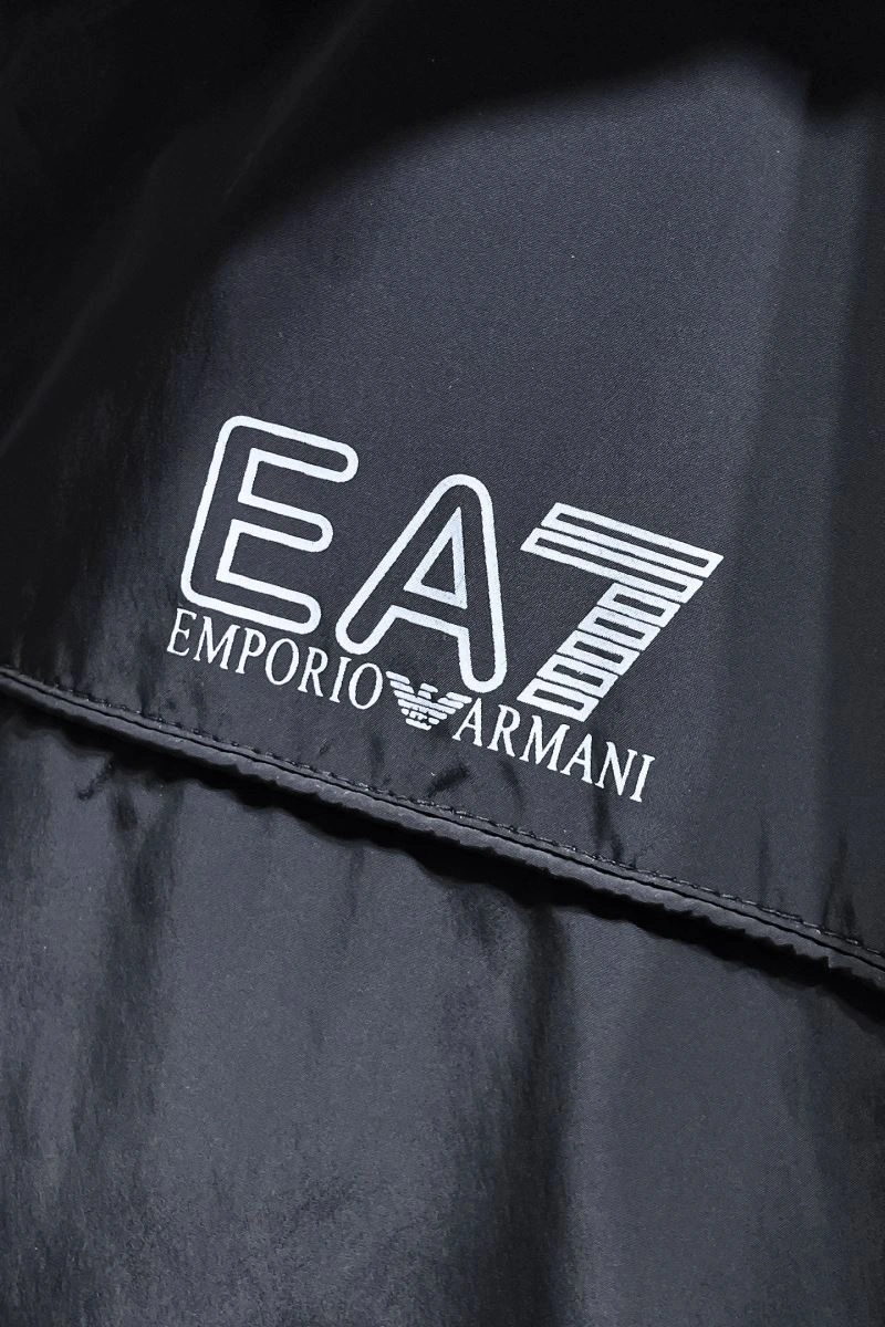 Modern Armani Outwear 96151