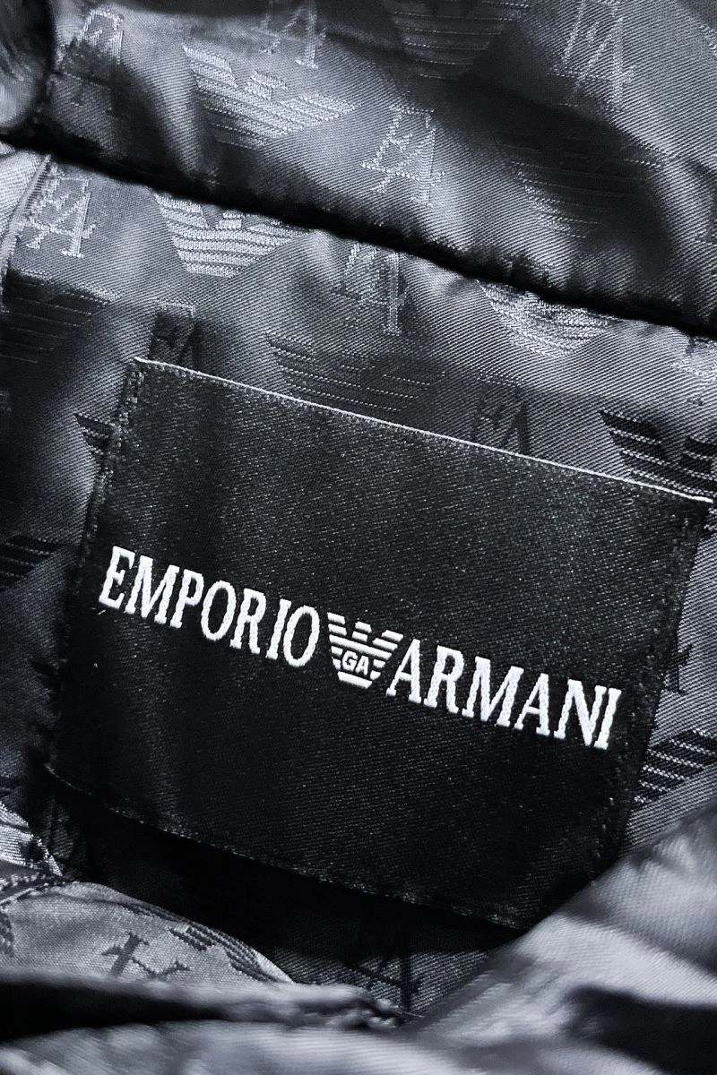 Efficient Armani Outwear 96154