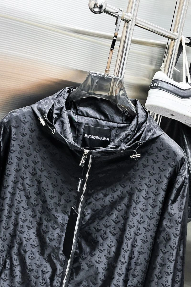 Efficient Armani Outwear 96154