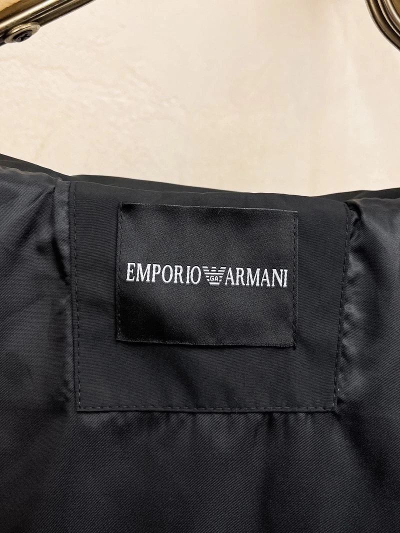Versatile Armani Outwear 96172