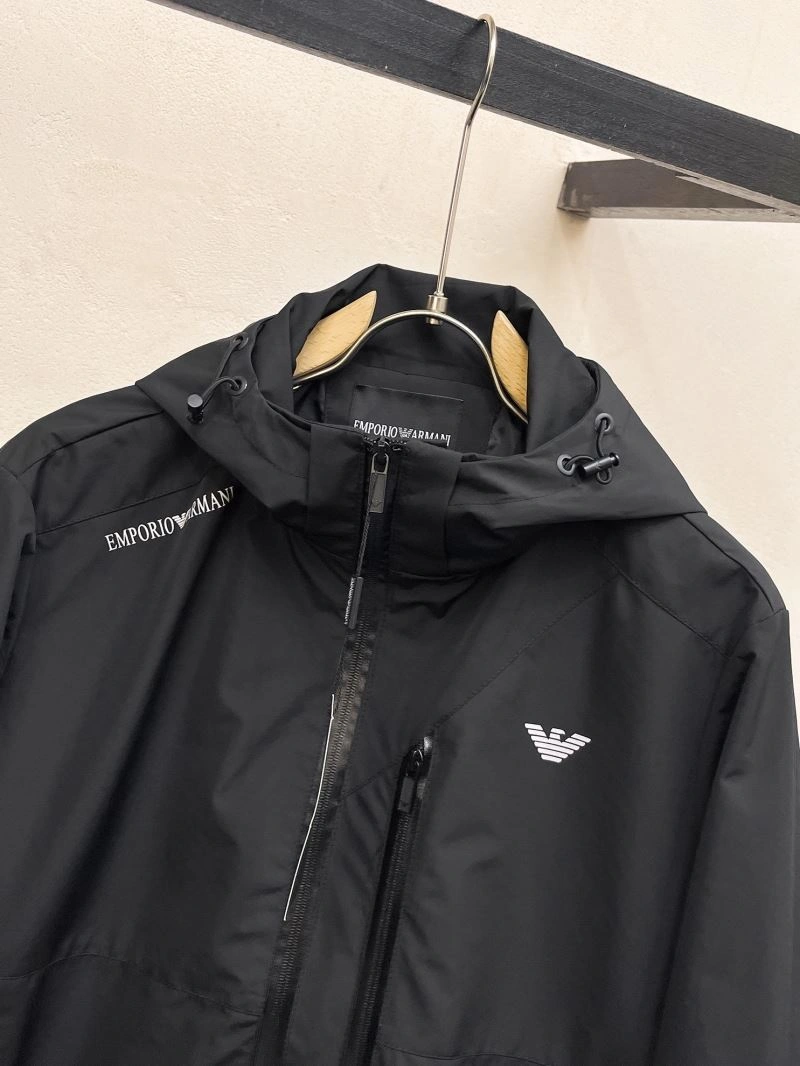 Versatile Armani Outwear 96172