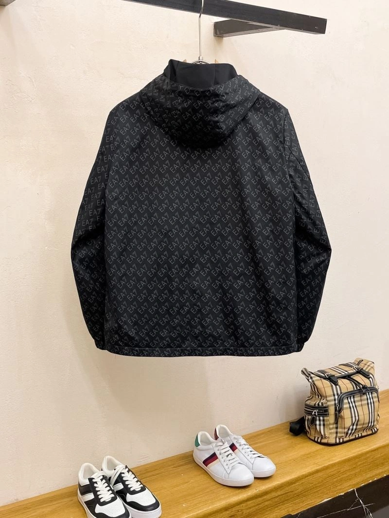 Armani Outwear Cozy 96133