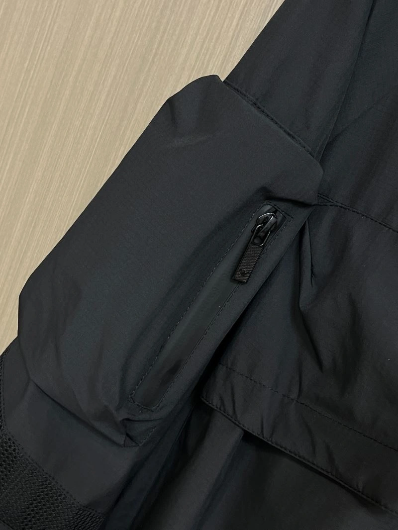 Armani Outwear Contemporary 96125