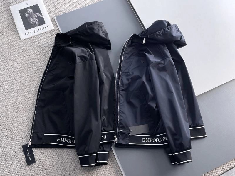 Armani Outwear Cozy 96163