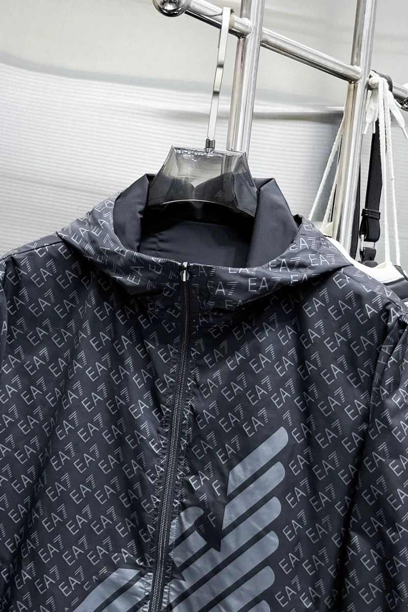 Armani Outwear Efficient 96115