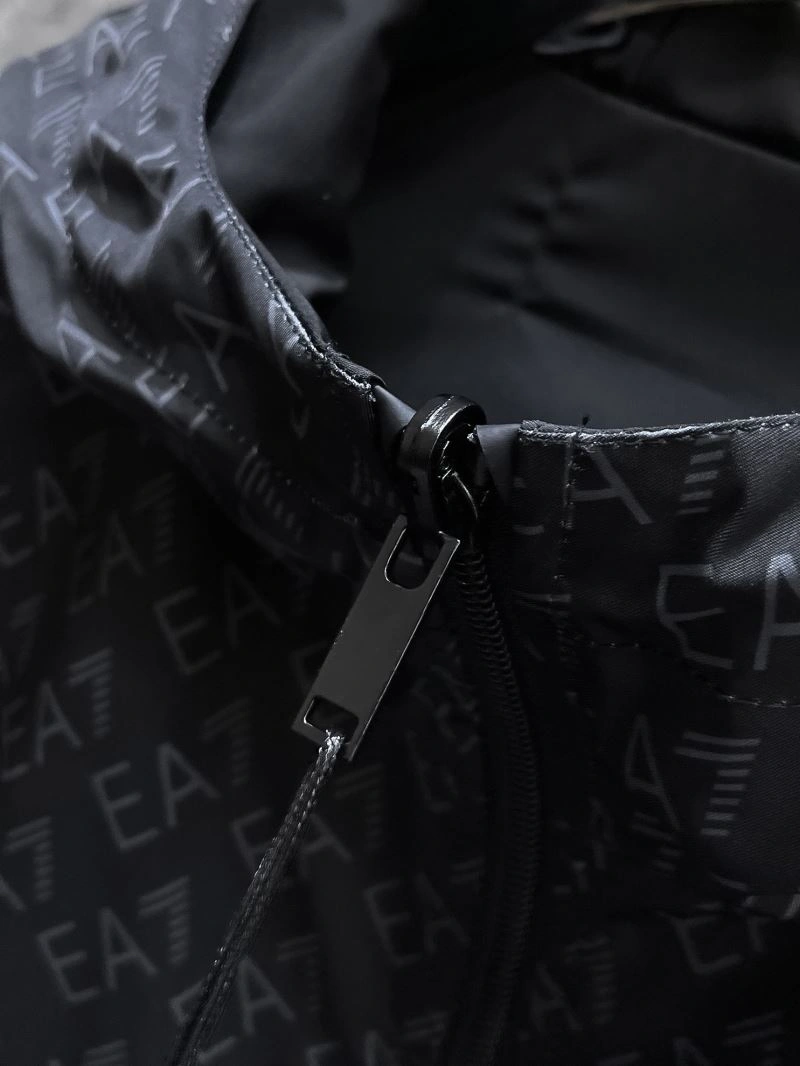 Armani Outwear Bold 96117