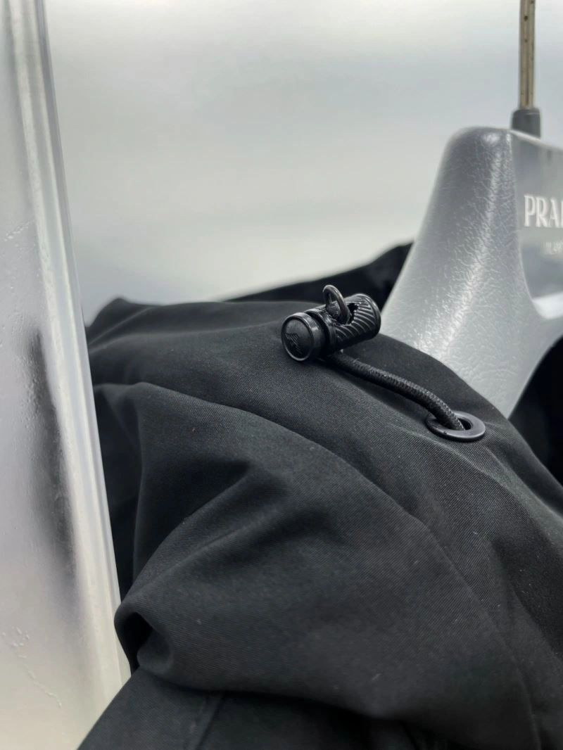 Armani Outwear Stylish 96112