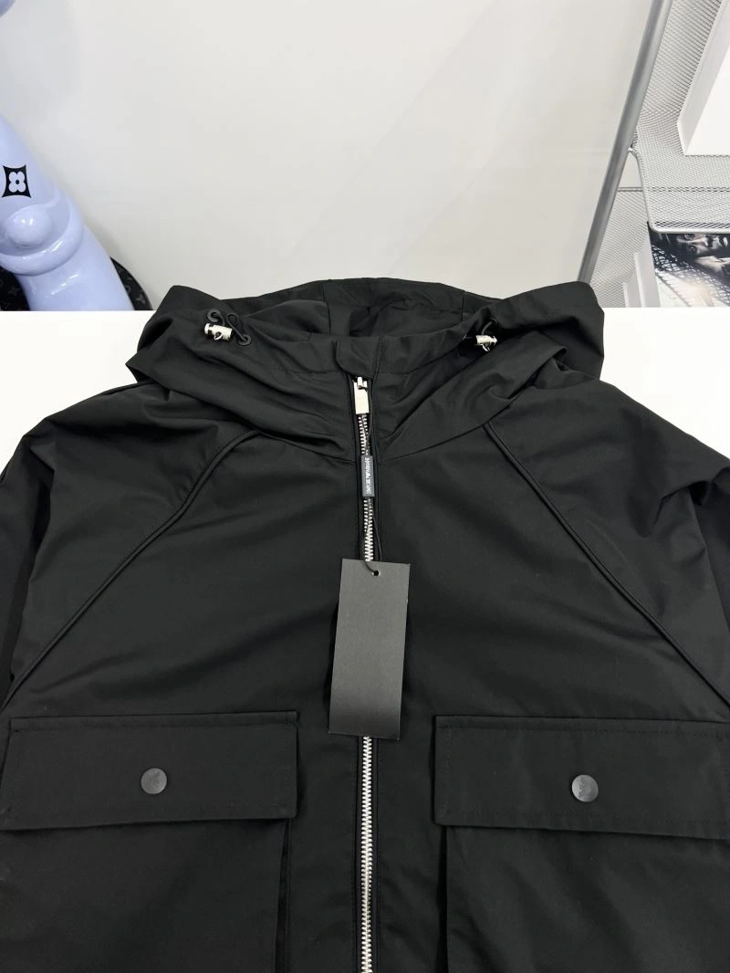 AllSeason Armani Outwear 96000