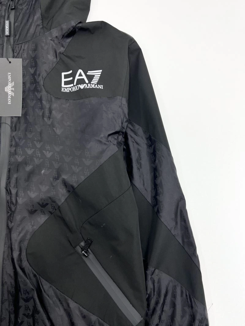 EyeCatching Armani Outwear 95989