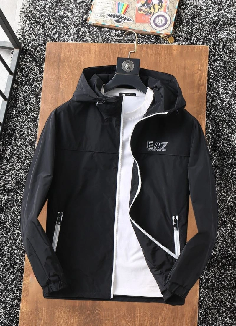 Armani Outwear TechFriendly 96033