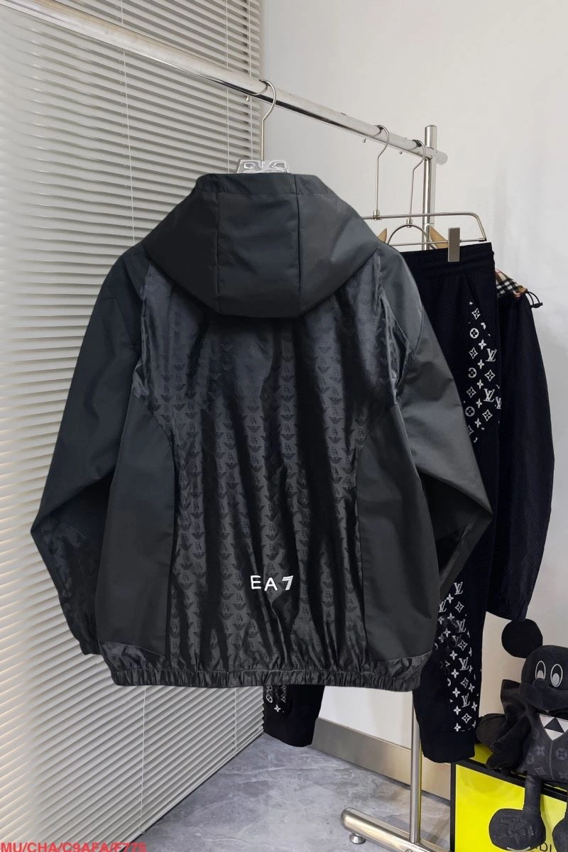 Armani Outwear Durable 95993