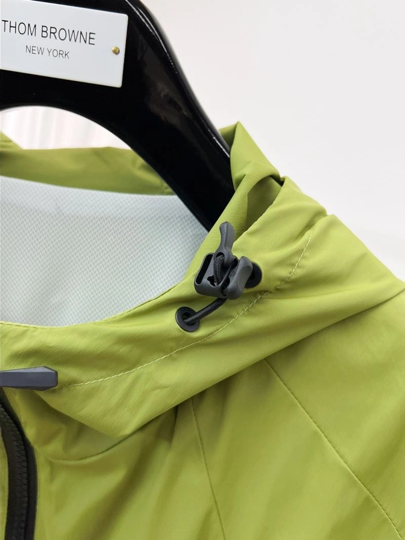 Armani Outwear ZipUp 96030