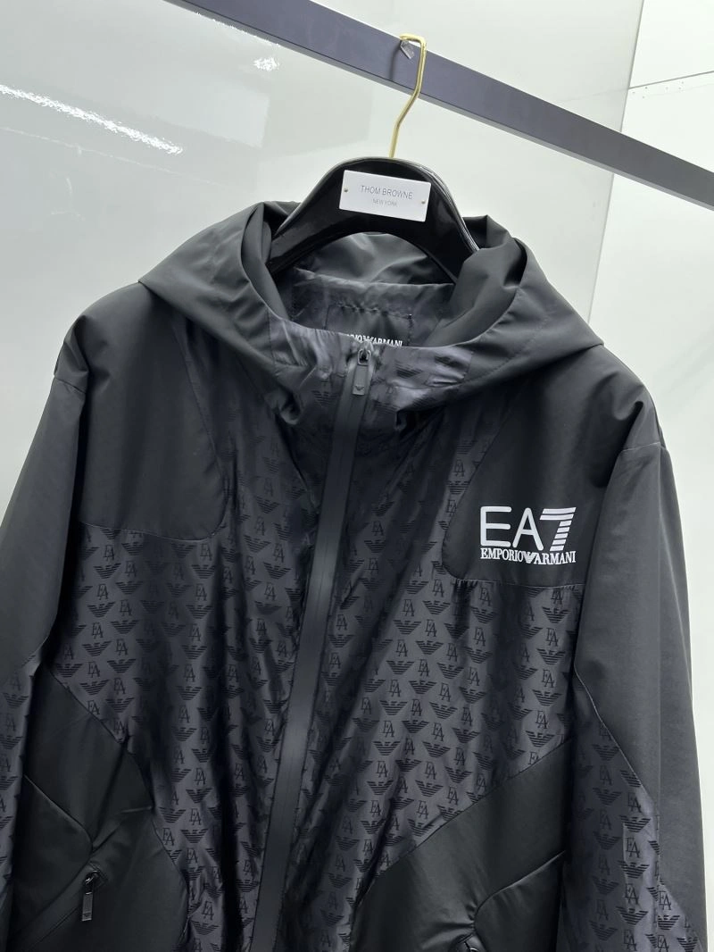 Armani Outwear Breathable 95985