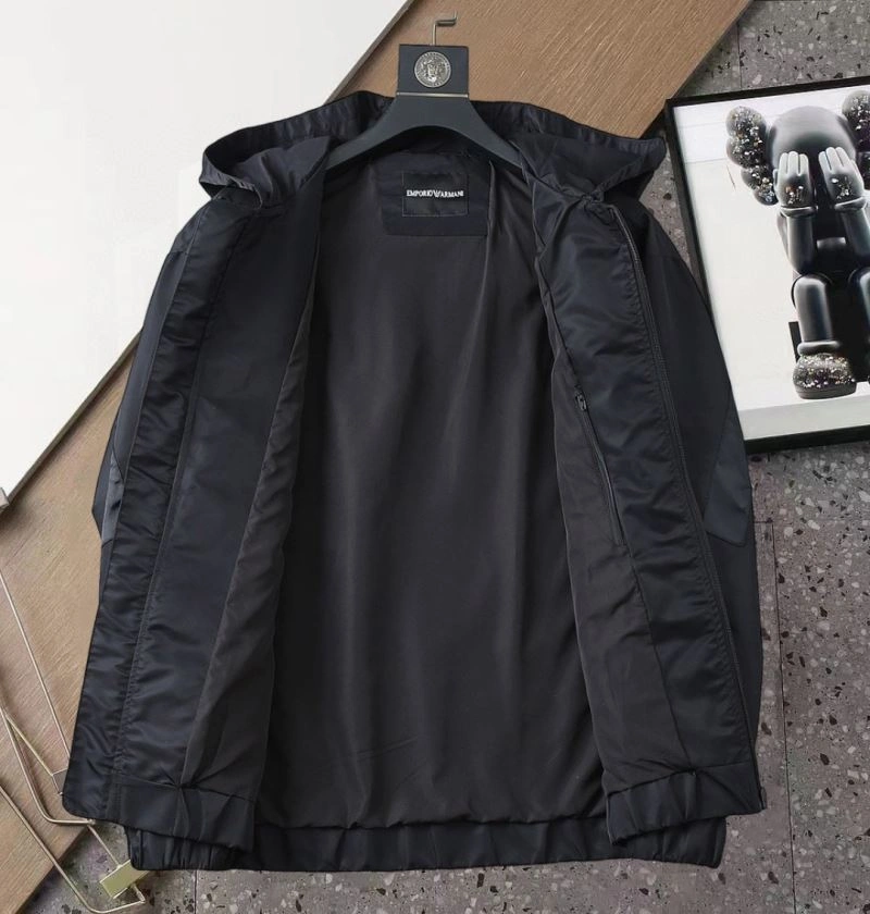 Breathable Armani Outwear 95960