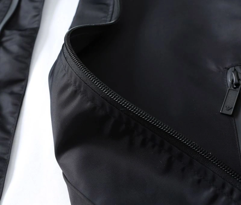 Breathable Armani Outwear 95960