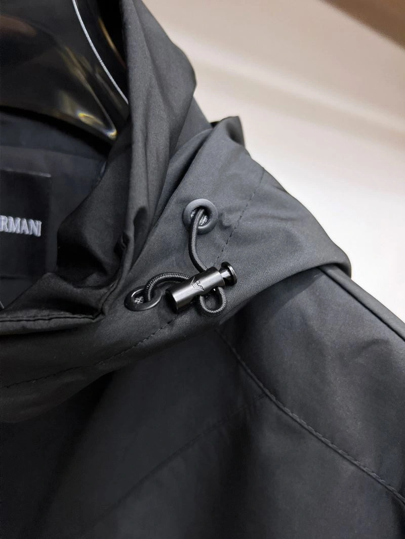 Stretchable Armani Outwear 95646