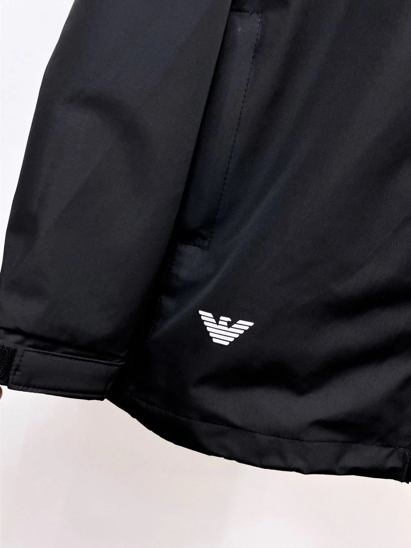 Stretchable Armani Outwear 95646