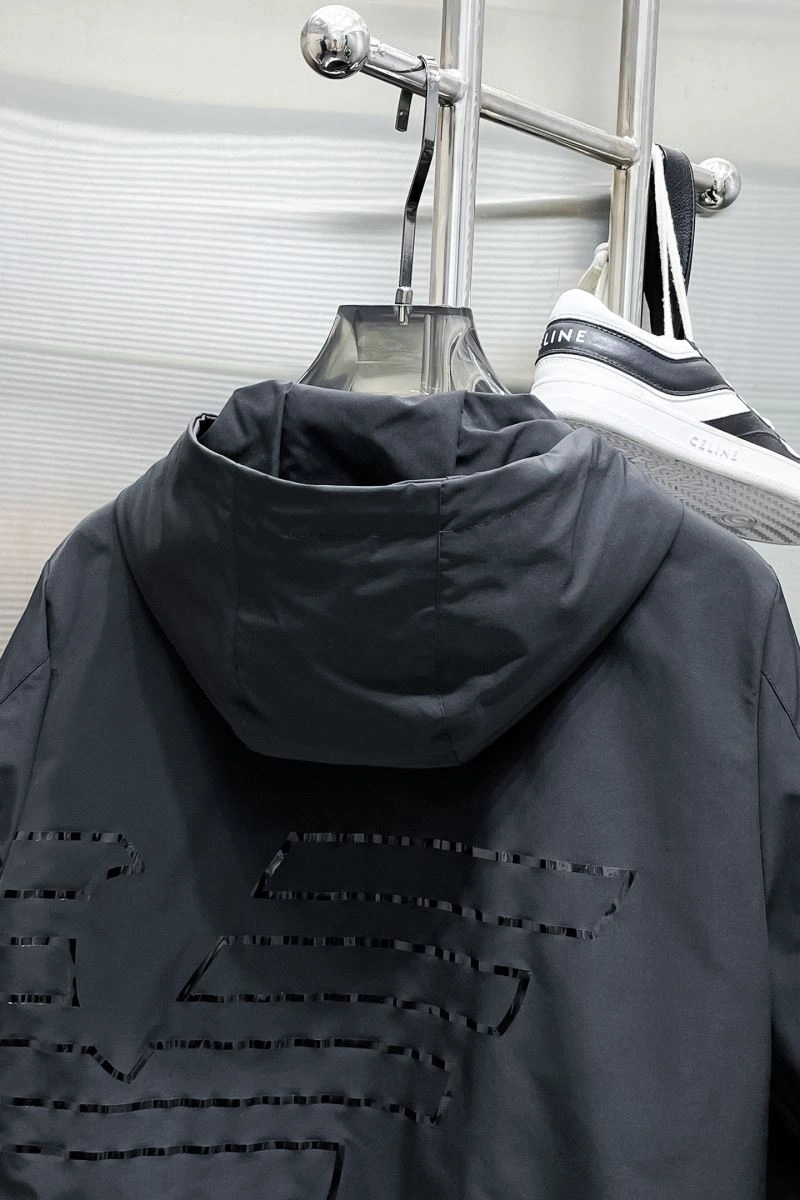 Snug Armani Outwear 95533